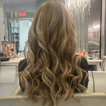 Hair transformation by Gabi Pallarini